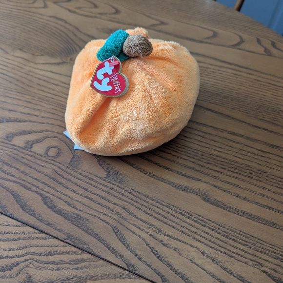 TY Pluffie.Spooky Orange Pumpkin Plush Decor 6 Inches - Picture 2 of 6